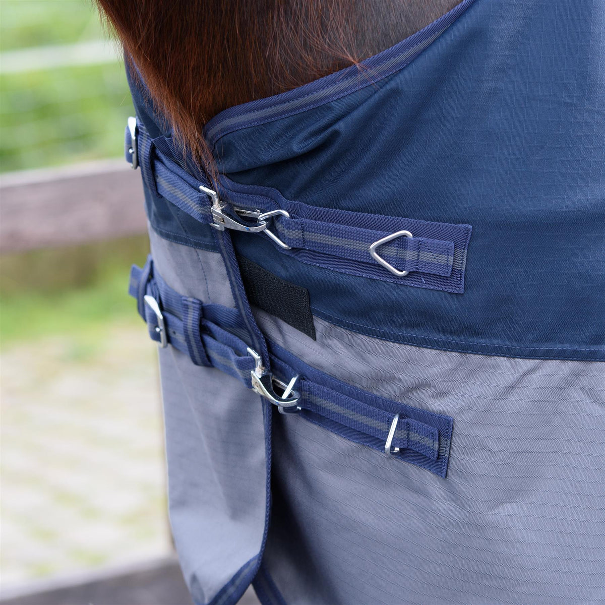 600D Lightweight Waterproof Horse Turnout Rug 0g No Fill Regular Neck Navy/Grey
