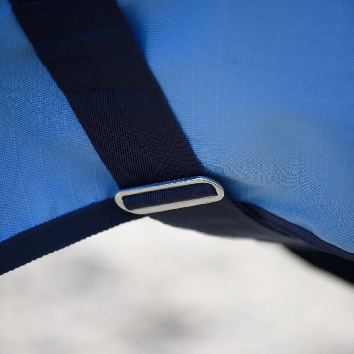 1200D Leichte wasserdichte Pferde-Weidedecke, 0g, ohne Füllung, Half Neck, Marineblau/Hellblau