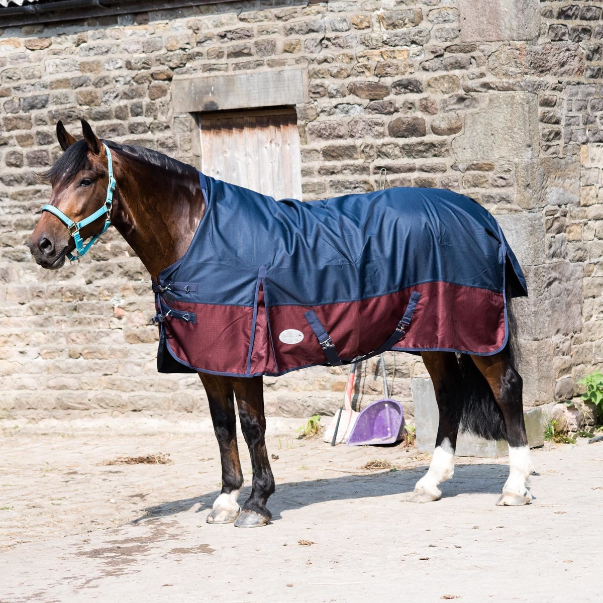 1200D Leichte Wasserdichte Pferdedecke 0g Ungefüttert Half Neck Navy/Burgundy